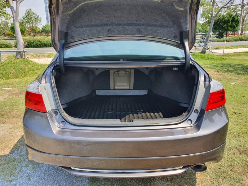 HONDA Accord 2.4 TECH 2013