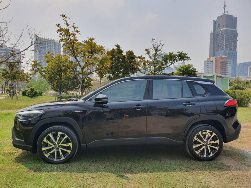 TOYOTA Corolla Cross 1.8 HYB Hybrid Premium 2022