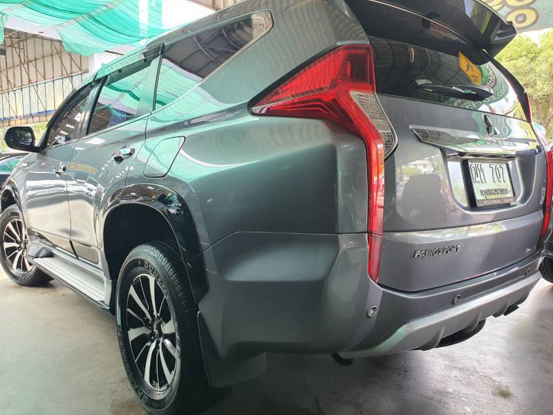 MITSUBISHI Pajero Sport 2.4GT Premium 2WD 2017