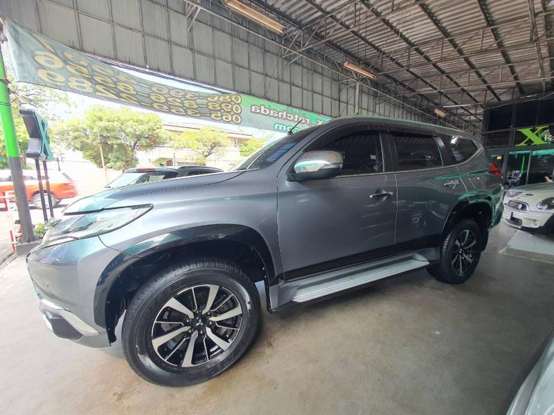 MITSUBISHI Pajero Sport 2.4GT Premium 2WD 2017